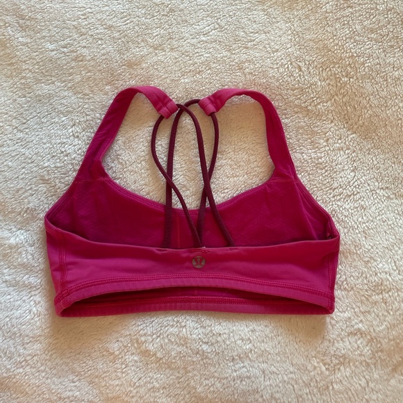 Lululemon Sports Bra in Pink, Size 2 - Picture 2 of 4